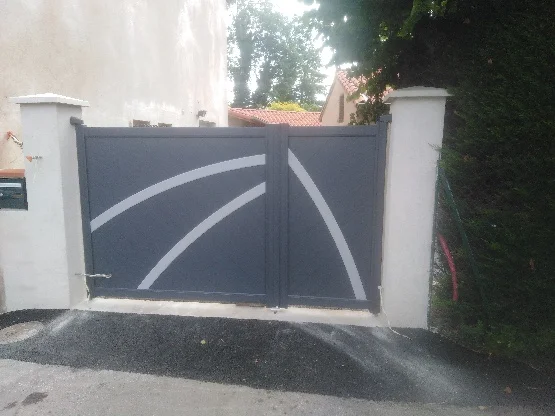 Portail Aluminium Aai m'Alu