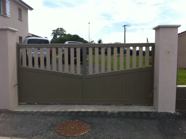 Portail aluminium Aai M'alu